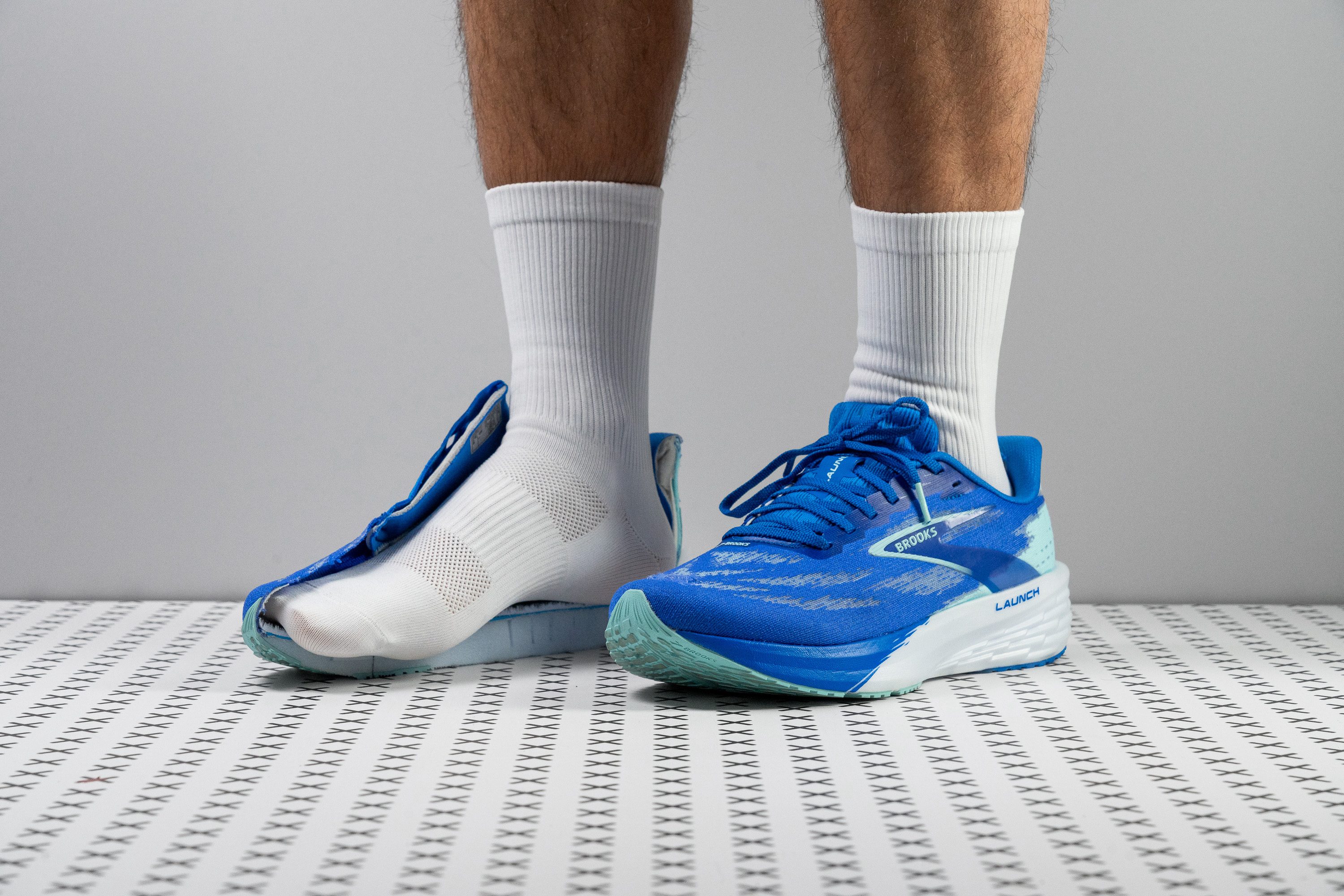 Brooks Launch 11